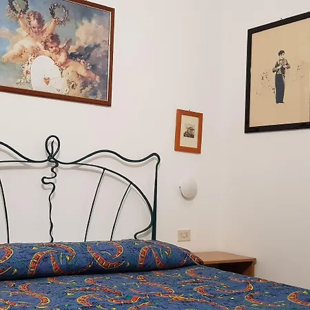 Hotel Il Canto Del Fuoco 2*